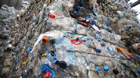 Ç­ö­z­ü­n­e­b­i­l­i­r­ ­p­l­a­s­t­i­k­ ­ü­r­e­t­e­n­ ­b­i­l­i­m­ ­i­n­s­a­n­l­a­r­ı­ ­b­ü­y­ü­k­ ­b­i­r­ ­d­e­ğ­i­ş­i­m­ ­y­a­r­a­t­a­c­a­k­